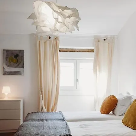 Artist's Corner In Caldas شقة *