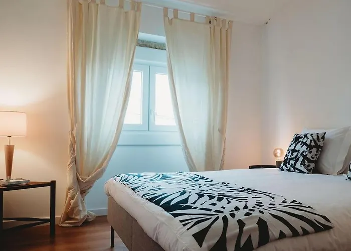 Artist's Corner In Caldas